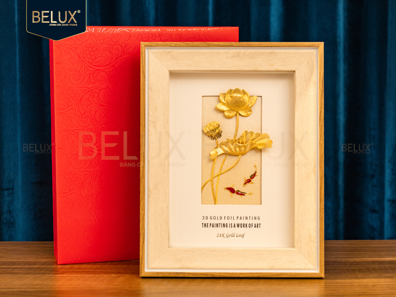 Tranh Cá Koi Hoa Sen dát vàng 24k- 32x25cm